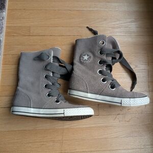 Converse Chuck Taylor All Star Suede Shearling Lined Sneaker Boots - Grey - Sz 7